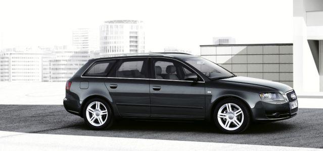 Fotky: Audi A4 Avant 2.0 (foto, obrazky)