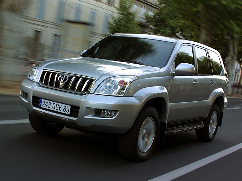 Fotky: Toyota LandCruiser 3.0 D-4D Executive (foto, obrazky)