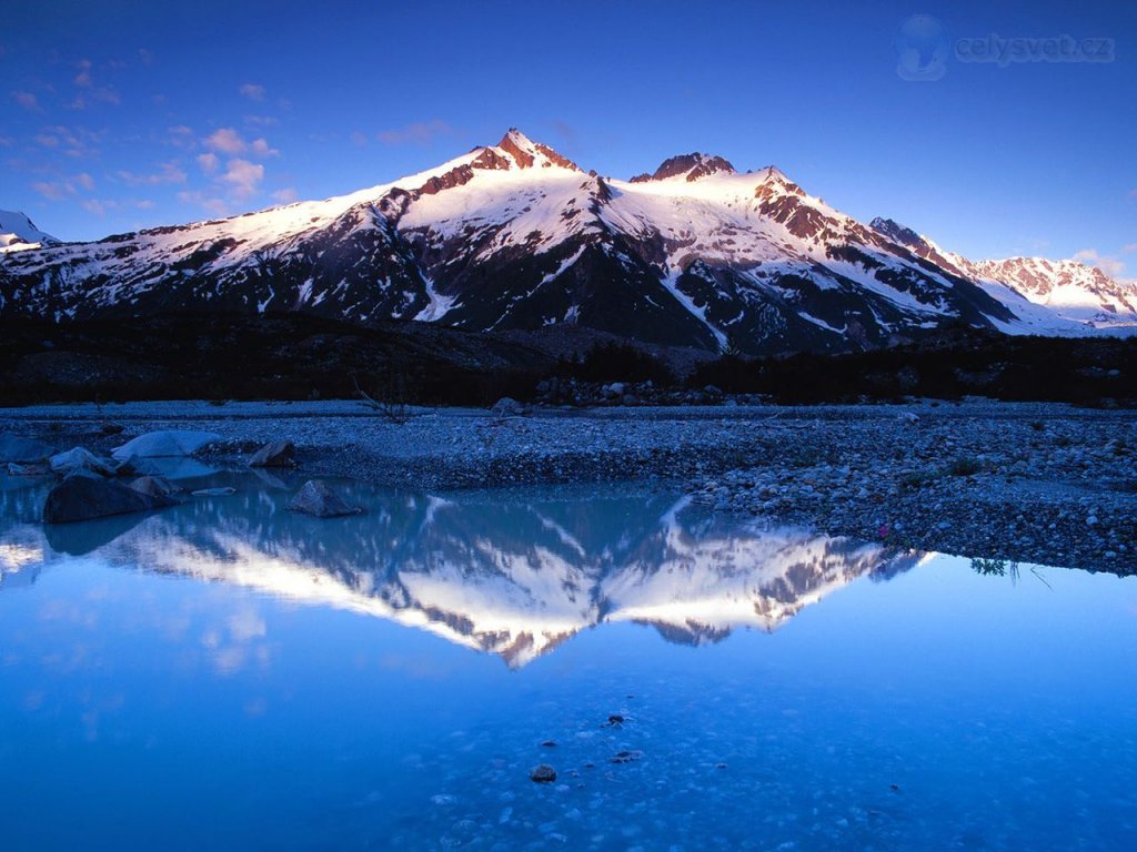 Foto: Reflection Pool, Brabazon Range, British Columbia, Canada