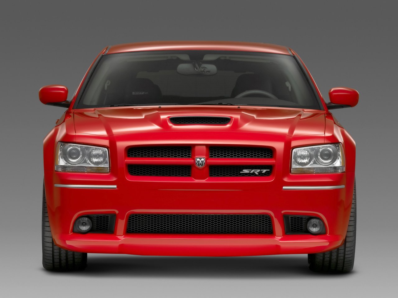 Foto: Dodge Magnum SRT8 Front (2008)