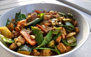 Recept online Tofu se smaenou zeleninou